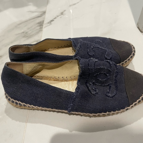 Chanel espadrilles blue denim and black canvas size 38 - Picture 2 of 4